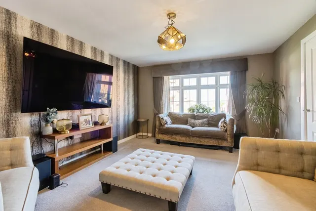 Photo 2 — Stanley Hall Drive, Wakefield, West Yorkshire, WF1