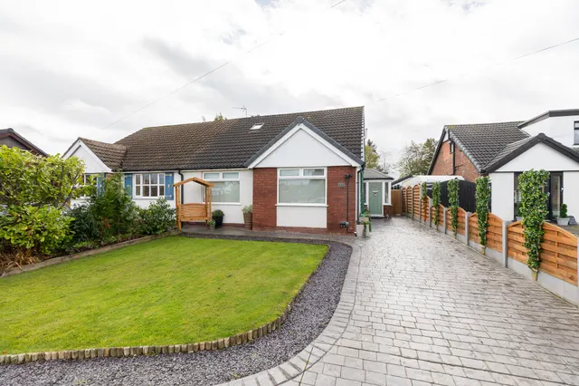 Eton Way, Orrell, WN5, photo 1