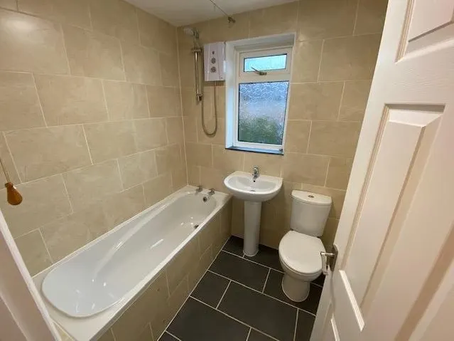 Photo 3 — Palm Tree Close Bridgwater, Somerset TA6 4XB