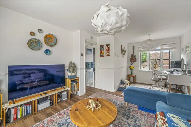 Photo 3 — Stanford Close, Hampton, TW12 3XZ