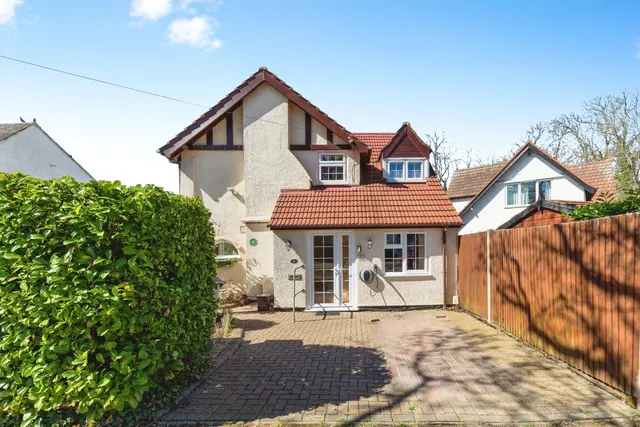 The Quadrant, Letchworth Garden City, SG6, photo 2