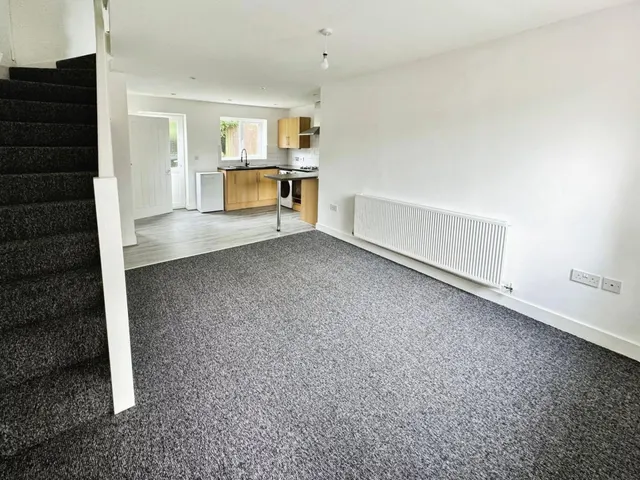 Lodge Court, Donnington Wood, TF2, photo 2