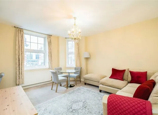 Sussex Gardens, Hyde Park, W2, photo 1
