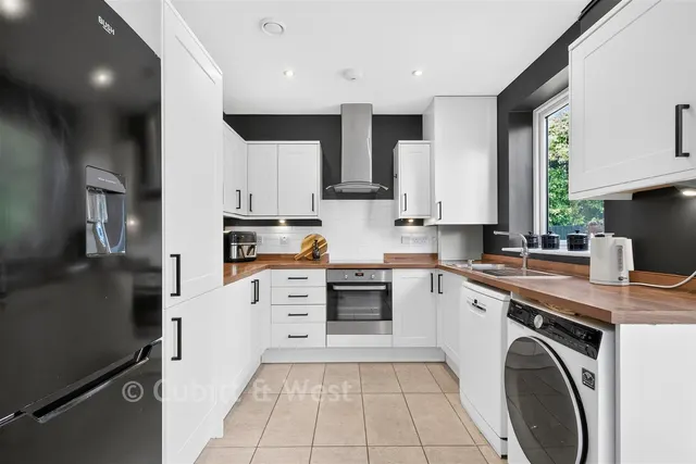 Prinsted Gardens, Southbourne, PO10, photo 3