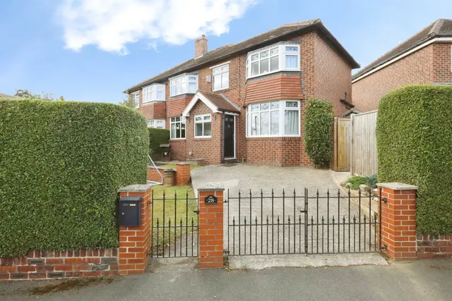 Redthorn Road, Handsworth, Sheffield, photo 1