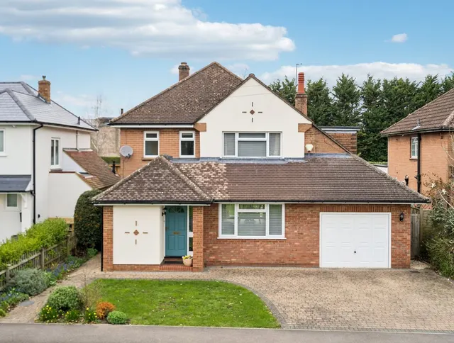 River Park Drive, Marlow SL7 1QT, photo 1
