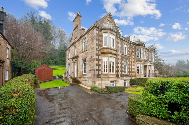 Henderson Street, Bridge of Allan, FK9, photo 1