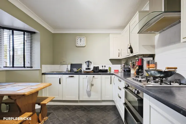 Hasted Drive, Alresford, SO24, photo 2