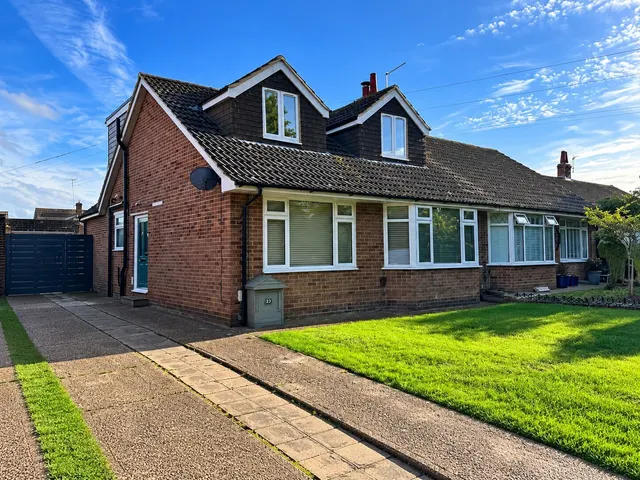 Sayerland Road, Polegate, BN26, photo 1