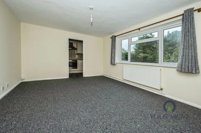 Photo 2 — Clarendon Road, Harpenden, Hertfordshire, AL5