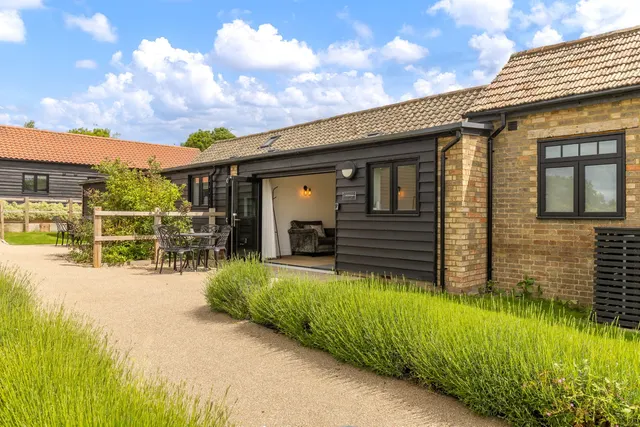 Pringle Way, Little Stukeley, Huntingdon, PE28 4BH, photo 1