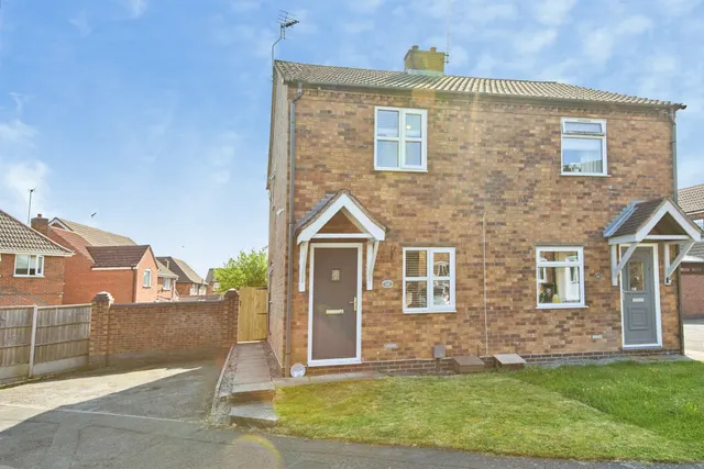 Finch Close, Woodville, DE11, photo 2