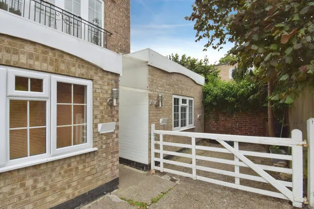 Thirlmere Rise, Bromley, BR1, photo 1