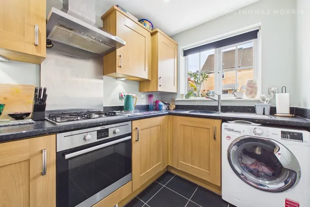 Parker Crescent, Sawtry, PE28, photo 3