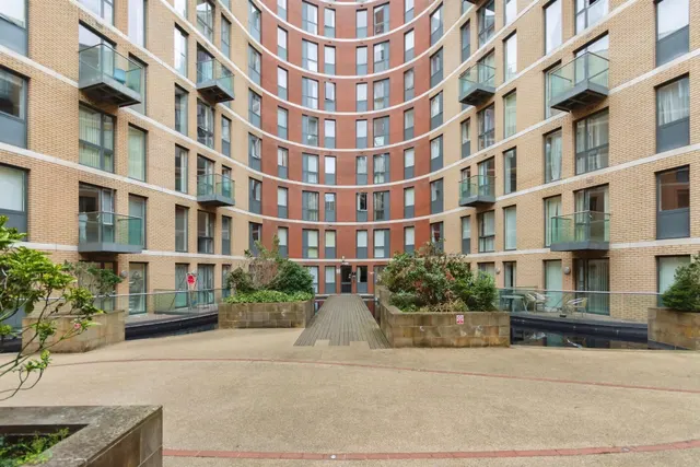 Essex Street, Birmingham, photo 1
