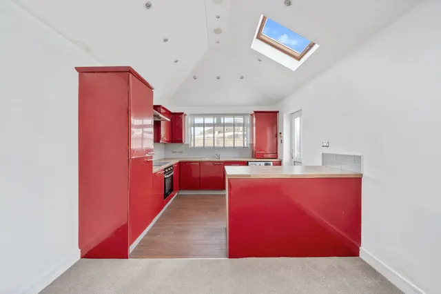Dryden Avenue, Ashton-In-Makerfield, WN4, photo 3