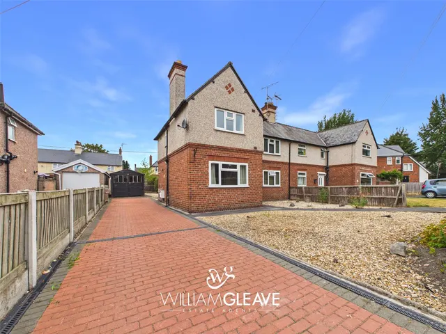 Broncoed Park, Mold, Flintshire, CH7 1JE, photo 1