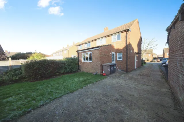 Lalleford Road, Luton, photo 1