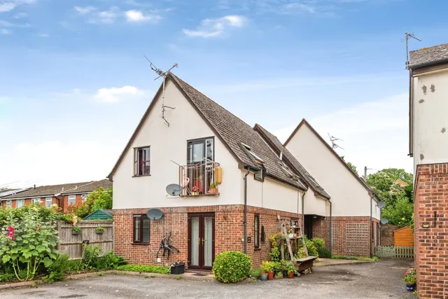 Buckland Mews, Abingdon, photo 1