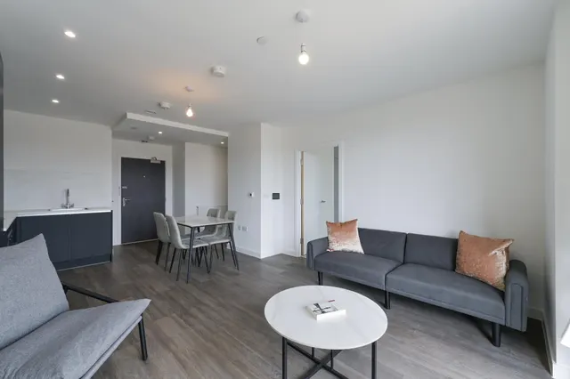 Hendon Waterside, London, NW9, photo 2