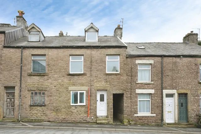 Fairfield Road, Buxton, Derbyshire, SK17, photo 1