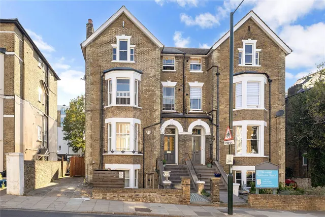 Church Road, Richmond, TW10, photo 1