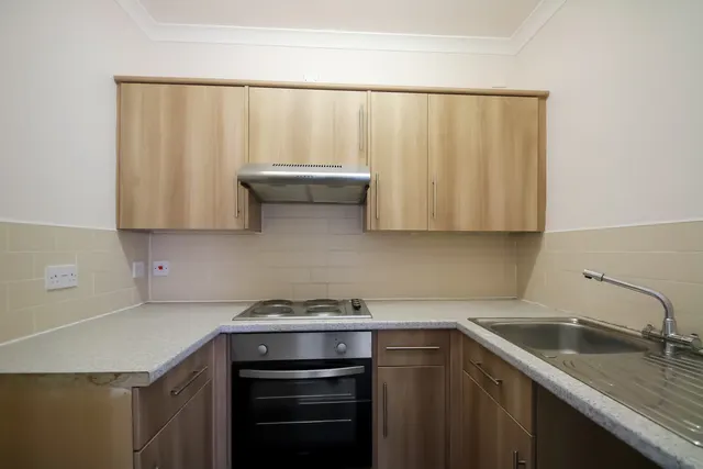 Rowlands Road, Worthing, BN11, photo 3