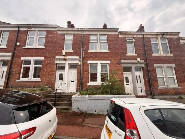 Rayleigh Grove, Gateshead, NE8, photo 1