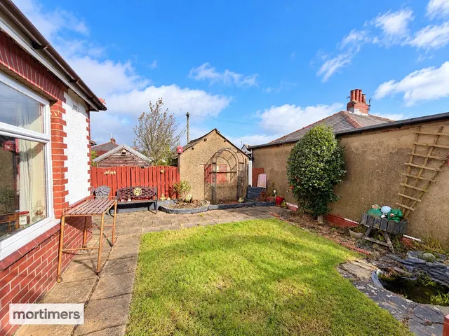 Clifton Avenue, Accrington, BB5, photo 3