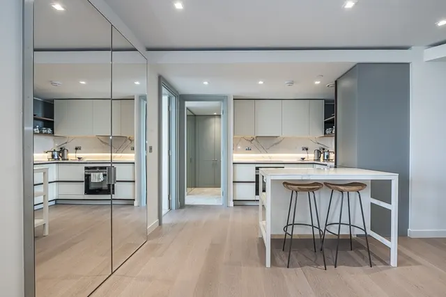 Newcastle Place, London, W2, photo 1