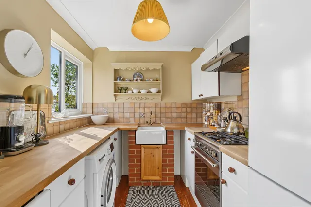 Cypress Road, London, SE25, photo 1