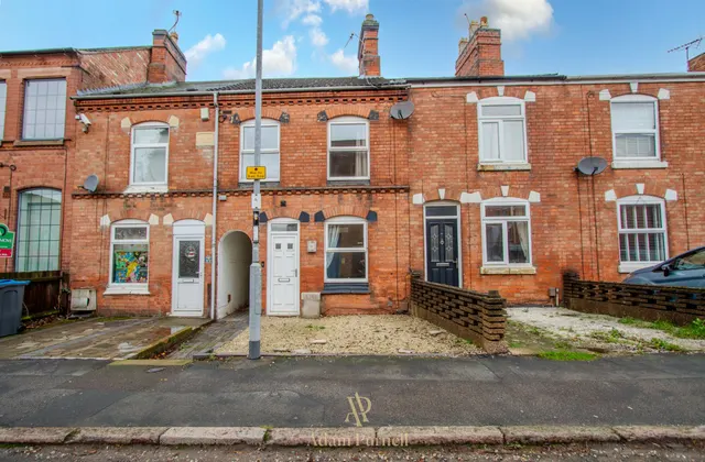 Factory Road, Hinckley, LE10, photo 1
