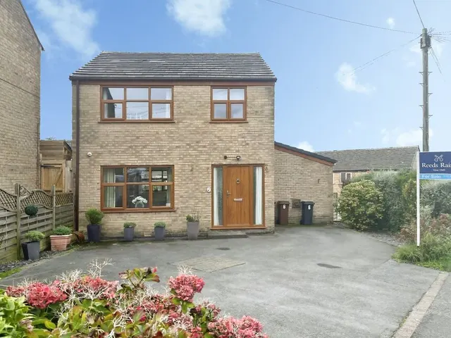 Peter Street, Hadfield, Derbyshire, SK13, photo 1