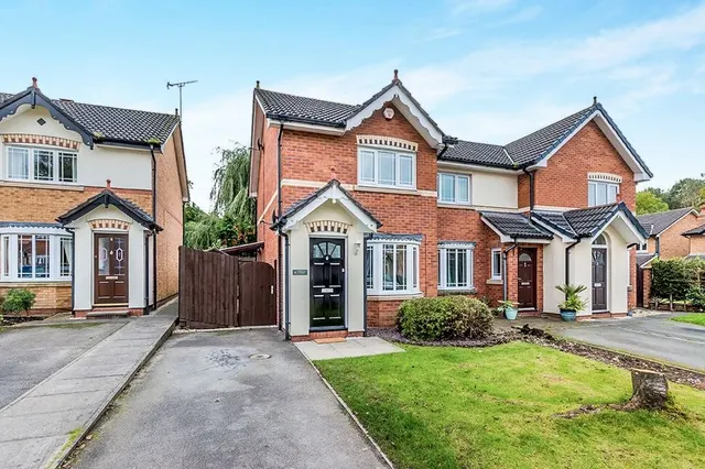Westminster Close, Middlewich, CW10, photo 1