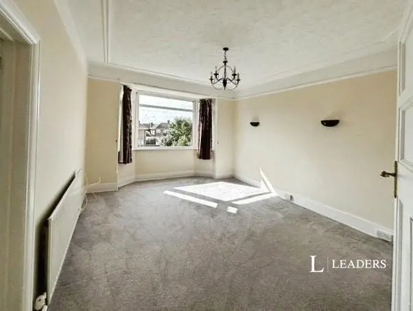 St. Michaels Road, Worthing, BN11, photo 3