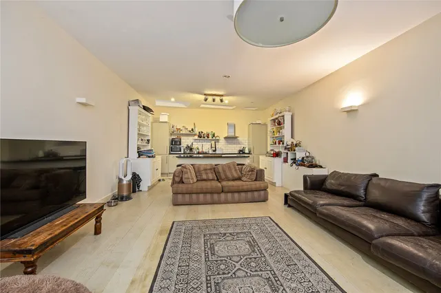 Colston Road, East Sheen, SW14, photo 2
