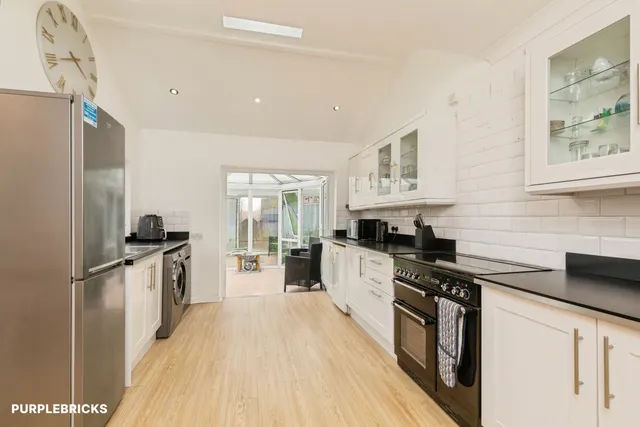 Firgrove Crescent, Bristol, BS37, photo 3