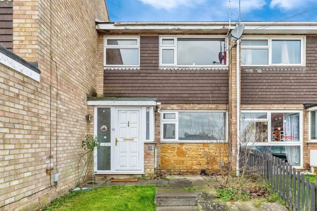 School Lane, Irchester, photo 1