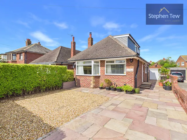 Devonshire Road, Blackpool, FY2, photo 1
