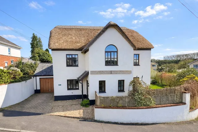 School Lane, Newton Poppleford, Sidmouth, Devon, EX10