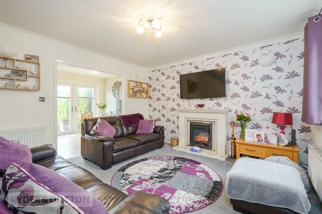 Hawthorn Road, Slaithwaite, HD7, photo 2
