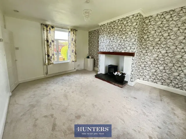 The Uplands, Mossley, OL5, photo 3