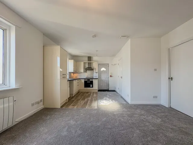 Eton Road, Bristol, BS4, photo 2
