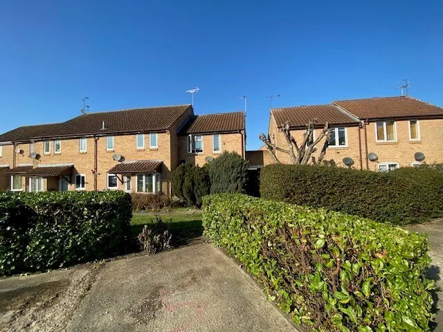 Foster Close, Aylesbury, HP20, photo 1