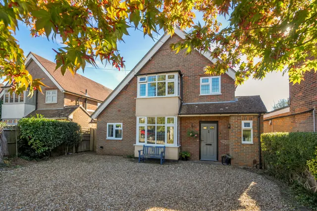 High Street, Prestwood, HP16, photo 1