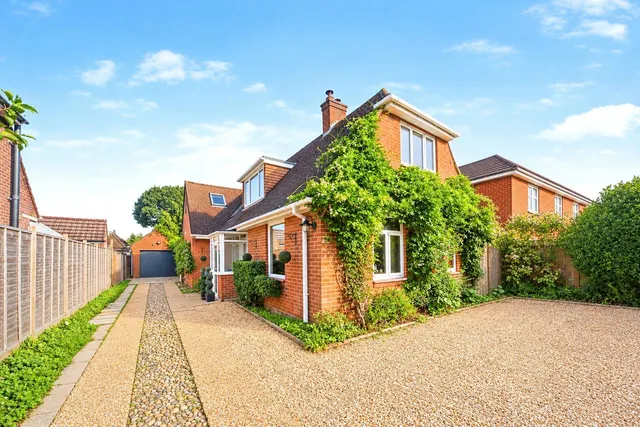 Burgess Road, Southampton, SO16, photo 1
