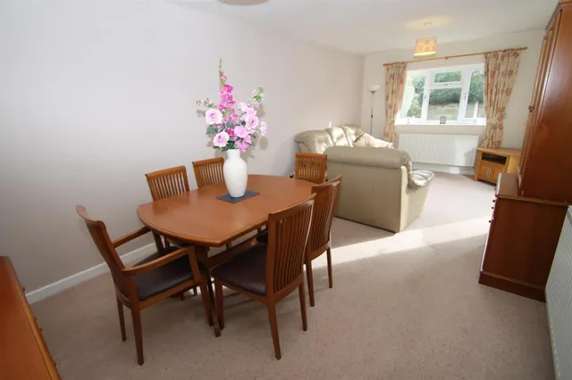Photo 2 — Dogkennel Lane, Halesowen