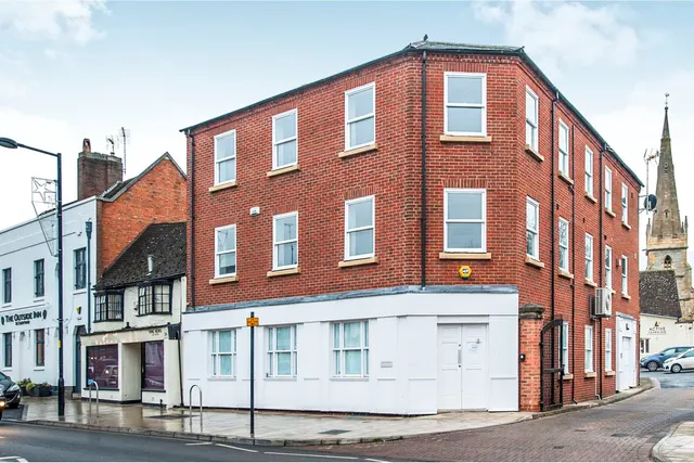 Vine Street, Evesham, WR11, photo 1