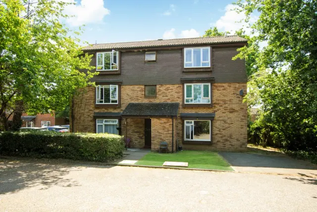 Hambledon Close, Uxbridge, photo 1