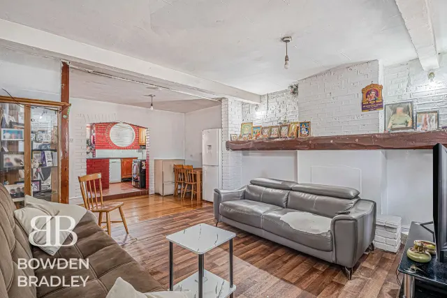 Oakfield Road, East Ham, E6, photo 3